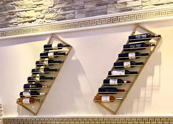 Restaurant Parthenon בית הארחה